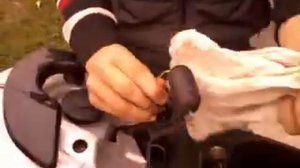 как снять и почистить попловок в бензобаке