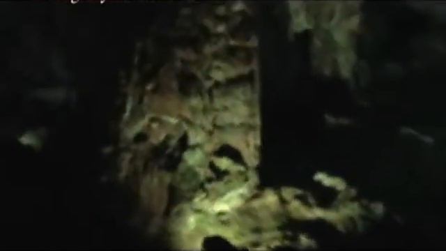 Ha Long Bay - Vietnam - Hang Sung Sot - Part 2.mp4 смотреть онлайн