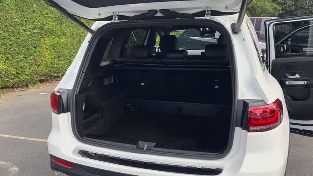 Mercedes-Benz GLB 200d AMG Line Premium смотреть онлайн