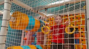 Тёма в игровой комнате додо пицце