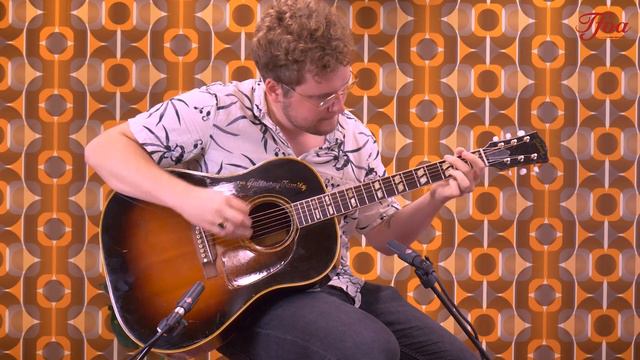 Gibson Southern Jumbo SJ Sunburst 1952 played by Milo Groenhuijzen | Demo @ TFOA смотреть онлайн