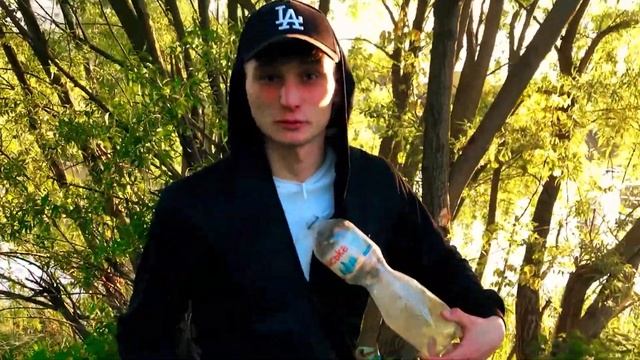 УТОНУЛ В БОЛОТЕ!? ПОСТРОИЛ ПЛОТ ИЗ МУСОРА ЗА ЧАС!? ПЕРЕПЛЫЛ БОЛОТО!?