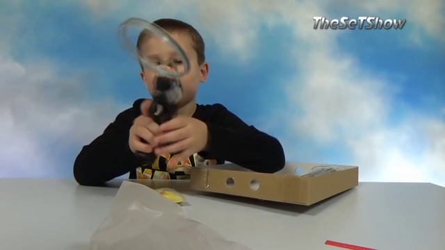 Мистер Макс и Мисс Кэти : Коляски, Открывание игрушек (Mister Max, Miss Katy) смотреть онлайн