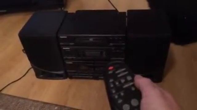 Goldstar CD 952Aj смотреть онлайн