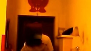 Мужчина снял на видео измену жены с мэром города