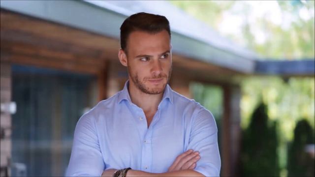 Kerem Bürsin y el amor más explosivo de 2024 le propusieron matrimonio a Serenay Sarıkaya смотреть онлайн