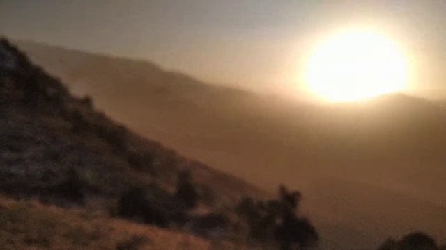 Пыльный закат на Песочном перевале. Dusty sunset at " Sandy" pass. !820 above the see level. смотреть онлайн