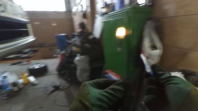 Repair car Suzuki SX - 4 Replacement of Brake Pads Service car Mechanic car ASMR смотреть онлайн