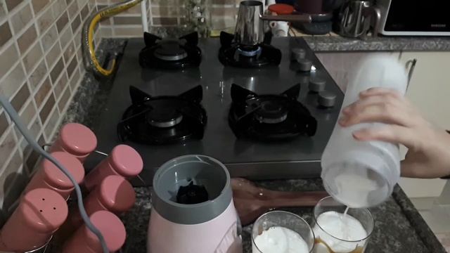 Sinbo smoothie blender ile soğuk kahve ( buz kırma özelliğini deneme ) смотреть онлайн