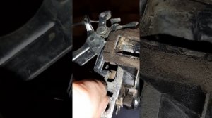 Лифан х60 замок двери.