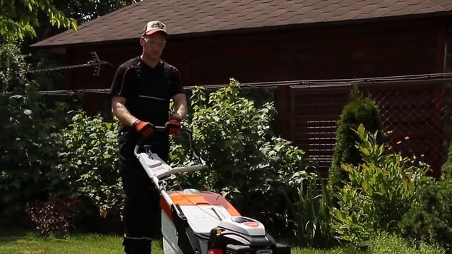 Газонокосилка STIHL RM 655 V