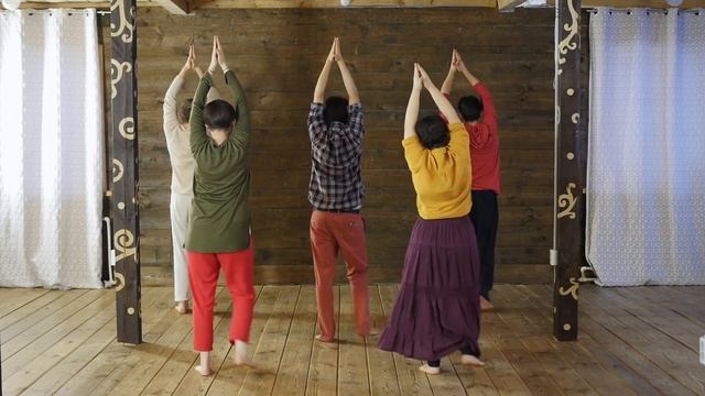 Kaoshiki Dance From The Back. Slow Pace. Dance Together For 10 Minutes