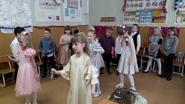 2 "Б" Новый год 2022 смотреть онлайн