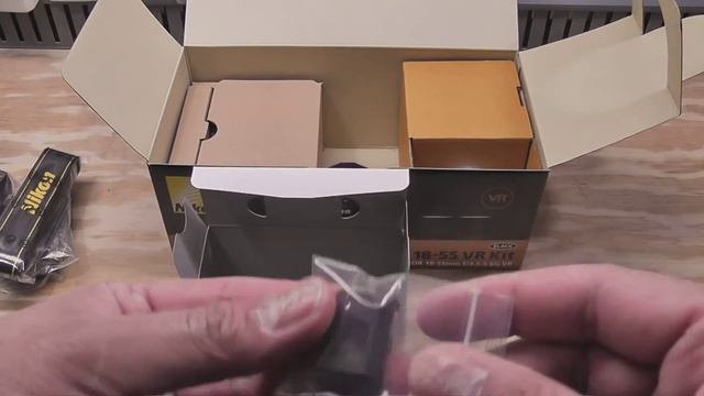 Nikon D3200 Unboxing смотреть онлайн