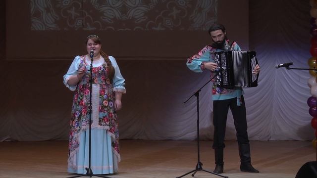 Ольга Рыбакова - "Подари мне платок" сл. М. Агашиной муз. Г. Пономаренко смотреть онлайн