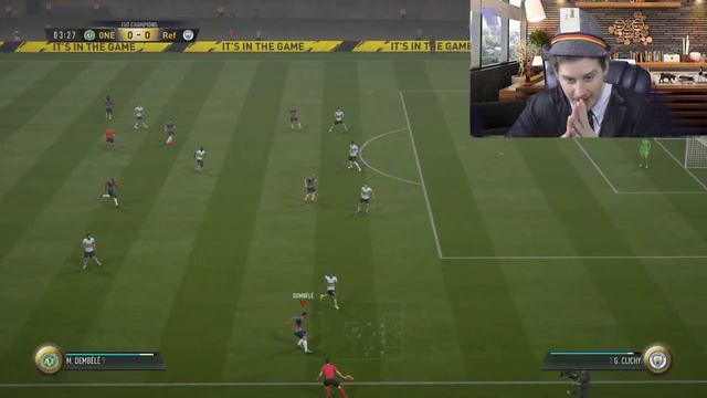 TOTY SUAREZ JOINS THE SQUAD! FUT CHAMPIONS FINAL 15 #1! FIFA 17 ULTIMATE TEAM смотреть онлайн