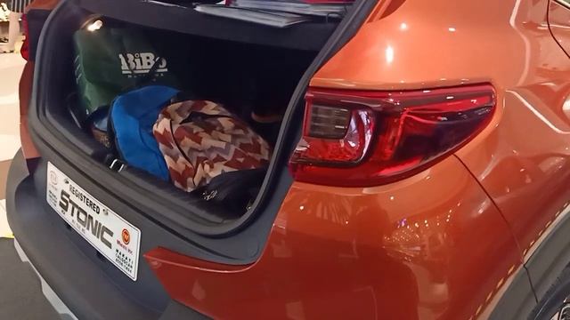 2023 Kia Stonic 1.4l ex a/t flame orange apply now. pm me thanks. смотреть онлайн