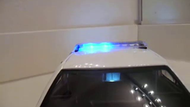 1/18 New Orleans LA. Police Ford Crown Victoria With Lights смотреть онлайн