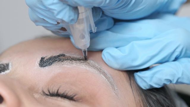 Semi Permanent Makeup - Microblading Eyebrows | Eyebrow Enhancement смотреть онлайн