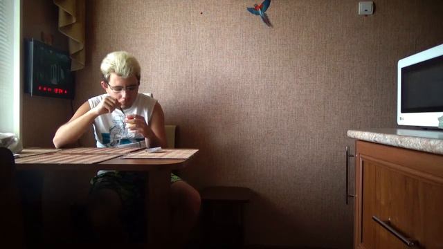 Кушаю Danone Активиа без добавления сахара биойогурт с виноградом, манго, папайей и семенами чиа смотреть онлайн