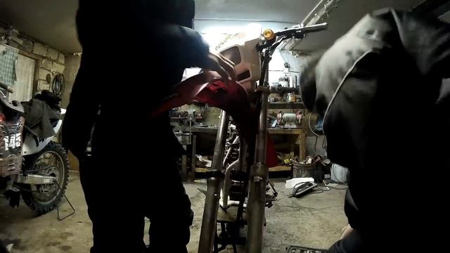 Разборка Хонды| Снимаем вилку.. смотреть онлайн