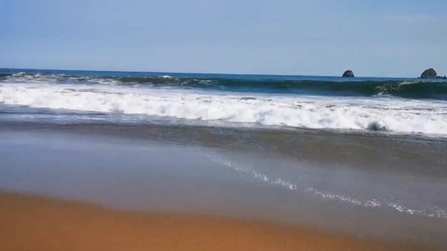 SUKAMADE BEACH, HIDDEN PARADISE IN EAST JAVA INDONESIA. смотреть онлайн