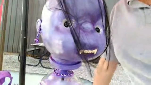 Petunia The Purple People Eater смотреть онлайн