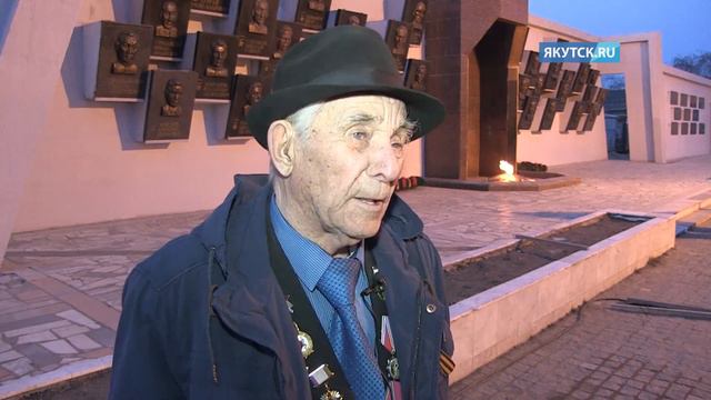 Акция «Свеча памяти» собрала в Якутске 16 600 человек смотреть онлайн