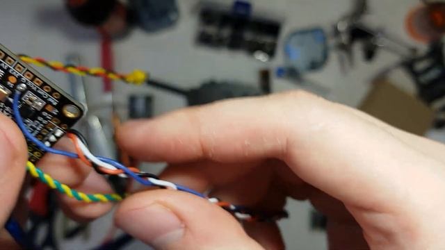 ✈️? Что куда паять? Подключаем периферию к Matek F405 STD смотреть онлайн
