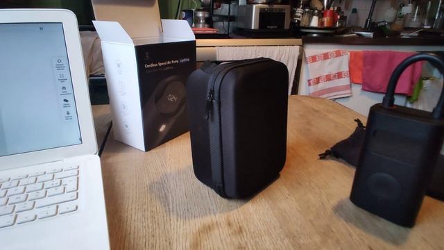Pompe à air portable (ronde) Xiaomi MOJIETU смотреть онлайн