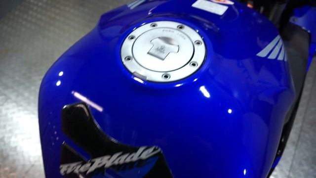 MOTORBIKES 4 ALL REVIEW HONDA CBR954 FIREBLADE 954 FOR SALE смотреть онлайн