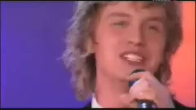 Любовь,подаренная небом天空赠与的爱 смотреть онлайн