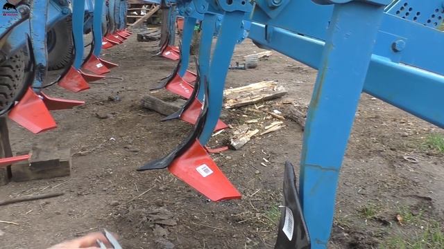 Уборка подсолнуха, собрали культиватор Lemken, вспашка на тракторах МТЗ. смотреть онлайн