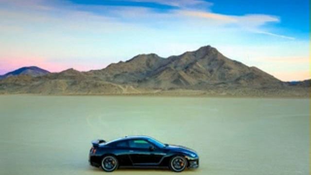 Nissan GT R Track Edition car Interior exterior photos gallery смотреть онлайн