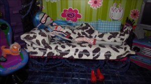 ЧТО ДЕЛАЮТ МОНСТРЫ ПЕРЕД СНОМ?! стоп моушен монстр хай / монстер хай