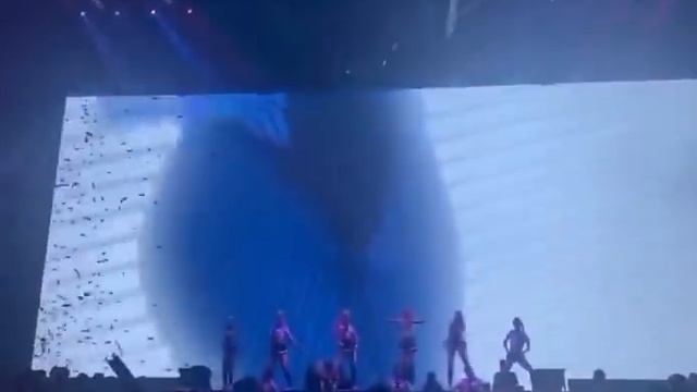 2 Phut Hon live concert (zero two) смотреть онлайн