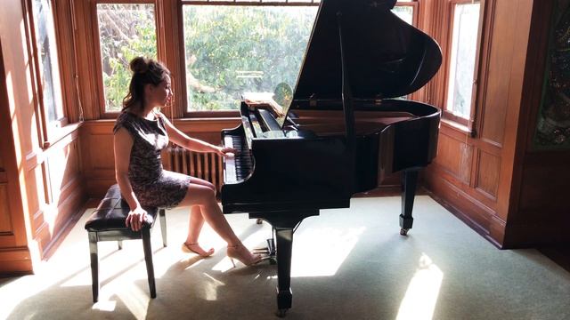 Tutorial - Using the Piano Pedals смотреть онлайн