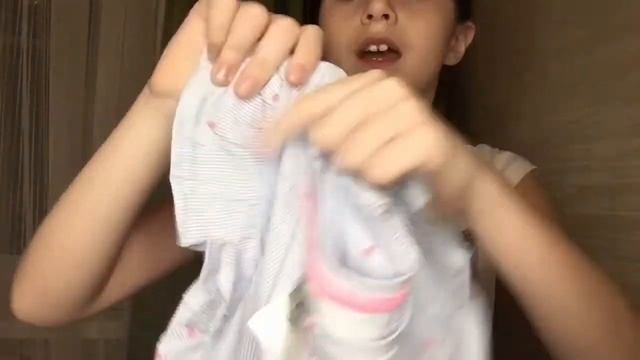 ОБЗОР НА ПОСЫЛКИ С РАЗНЫХ САЙТОВ | H&M ALIEXPRESS смотреть онлайн