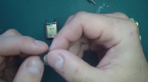 Что внутри кварцевого резонатора