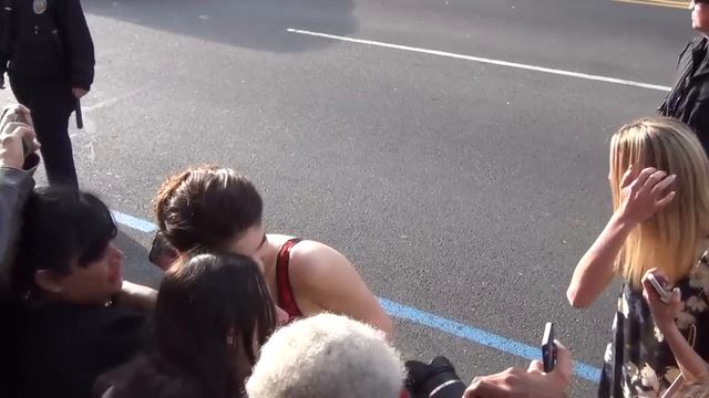 Alexandra Daddario is hilarious. смотреть онлайн
