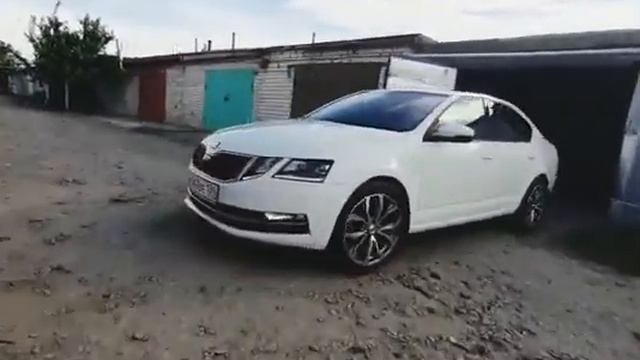 SKODA OCTAVIA А7 FL смотреть онлайн