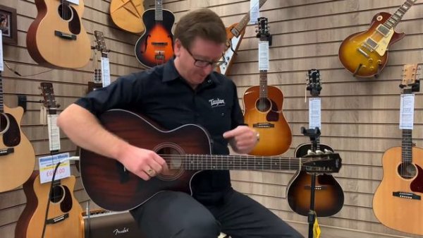 Taylor 322ce 12-Fret Ex-Display Includes Taylor Hardcase