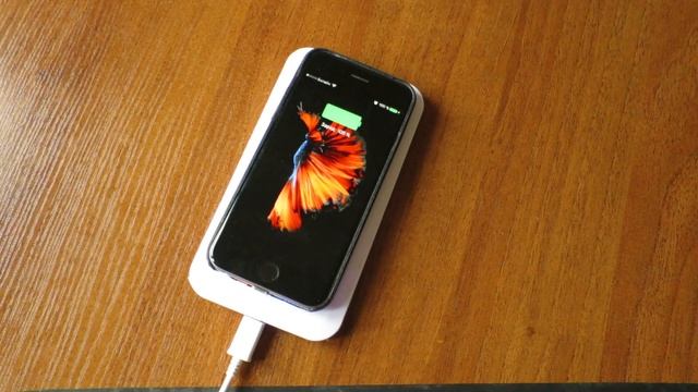 Wireless charger Qi | Беспроводная зарядка для iPhone смотреть онлайн