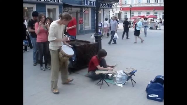 Уличные барабанщики Екатеринбург смотреть онлайн