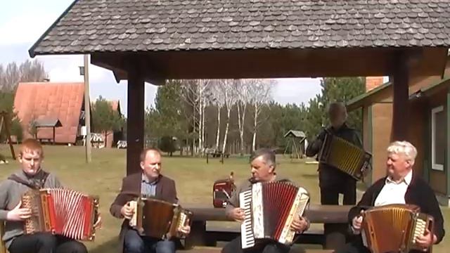 ŠVENTINIMAS Į ARMONIKIERIUS смотреть онлайн