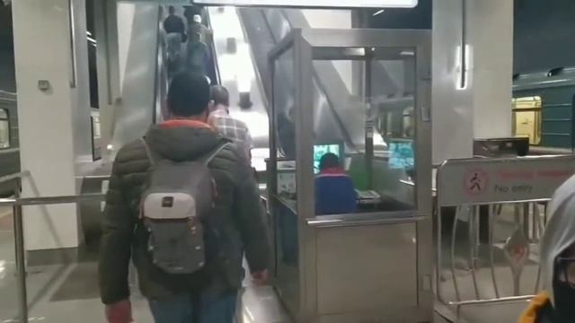 Москва станция Метро "Беломорская" смотреть онлайн