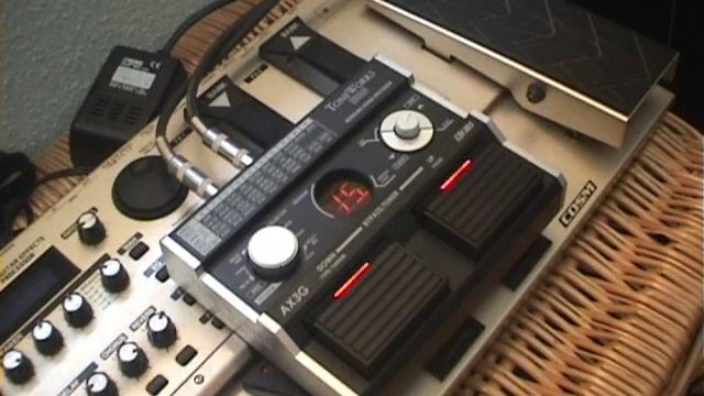 Analisis Multiefectos KORG Toneworks AX3G