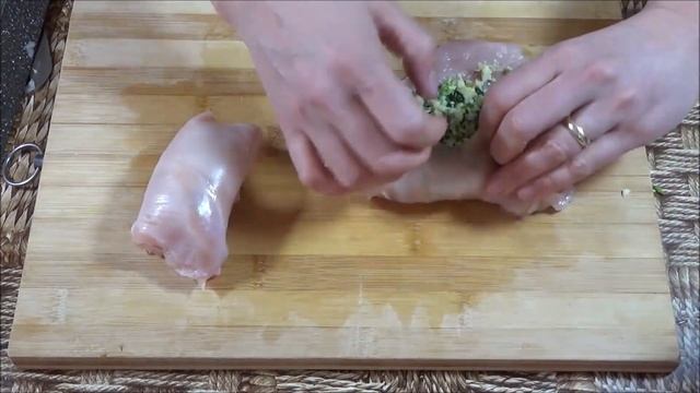 Куриная грудка очень вкусная и нежная!Համեղ հավի ֆիլե ջեռոցում համեղ գագաթներով смотреть онлайн