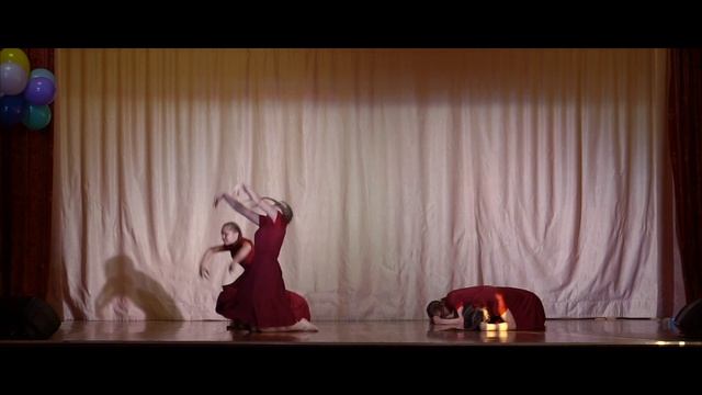 Видео танца "Темная ночь" к 75-летию Победы. Пед.: Щукина С.В. смотреть онлайн
