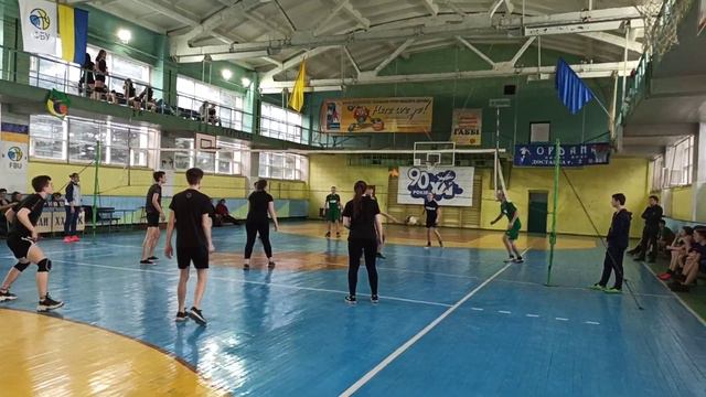 Кубок лицея ХАИ по волейболу 52-37 1,2 партии(27.02.2020) смотреть онлайн